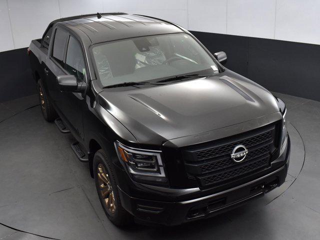 used 2024 Nissan Titan car, priced at $41,991