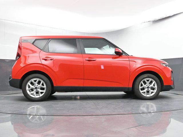 used 2022 Kia Soul car, priced at $15,591