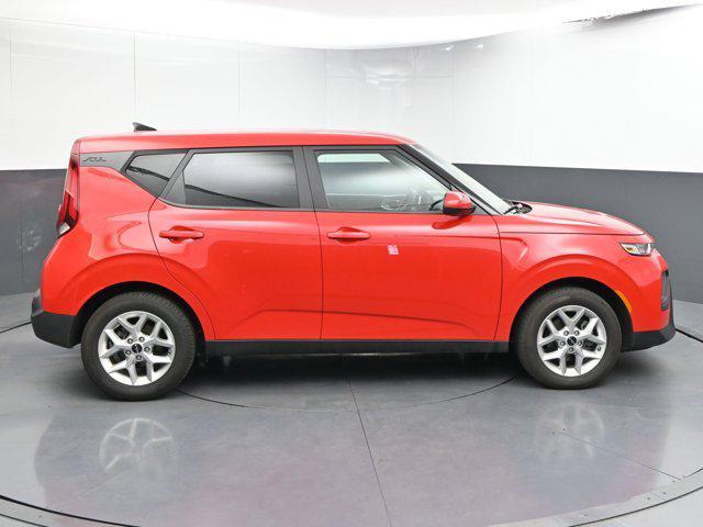 used 2022 Kia Soul car, priced at $15,591