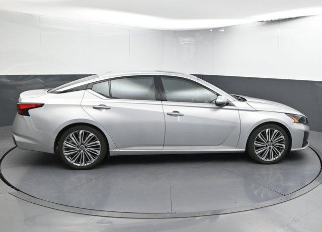used 2023 Nissan Altima car, priced at $23,318
