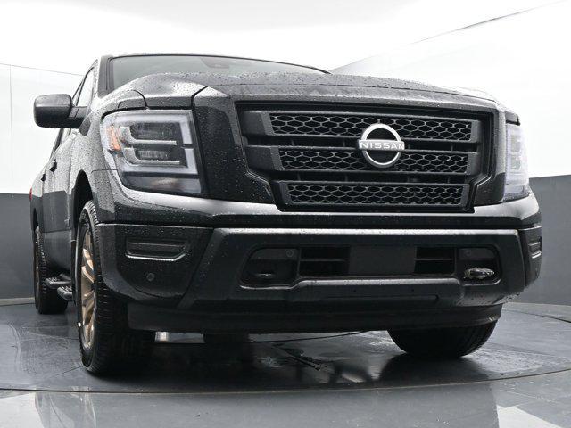 new 2024 Nissan Titan car, priced at $54,920