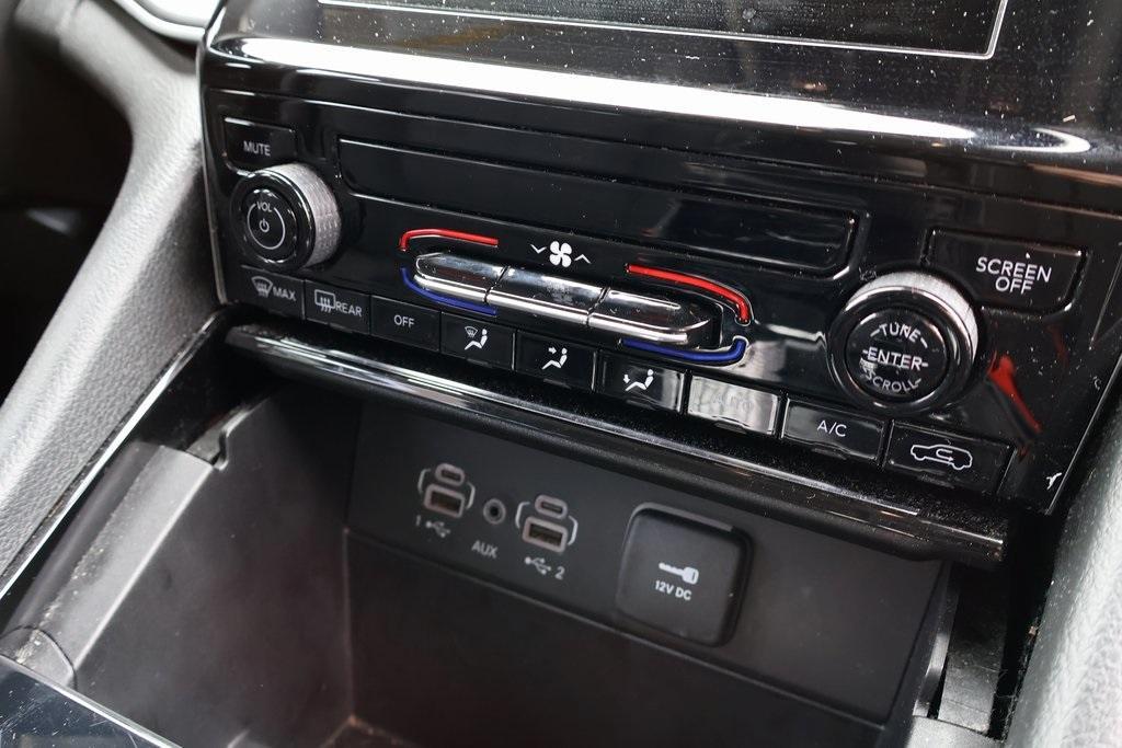 used 2023 Jeep Grand Cherokee L car, priced at $29,463