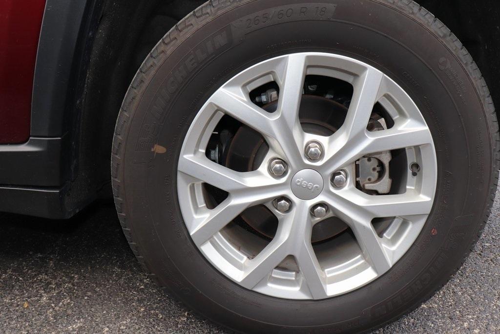 used 2024 Jeep Grand Cherokee car, priced at $39,966