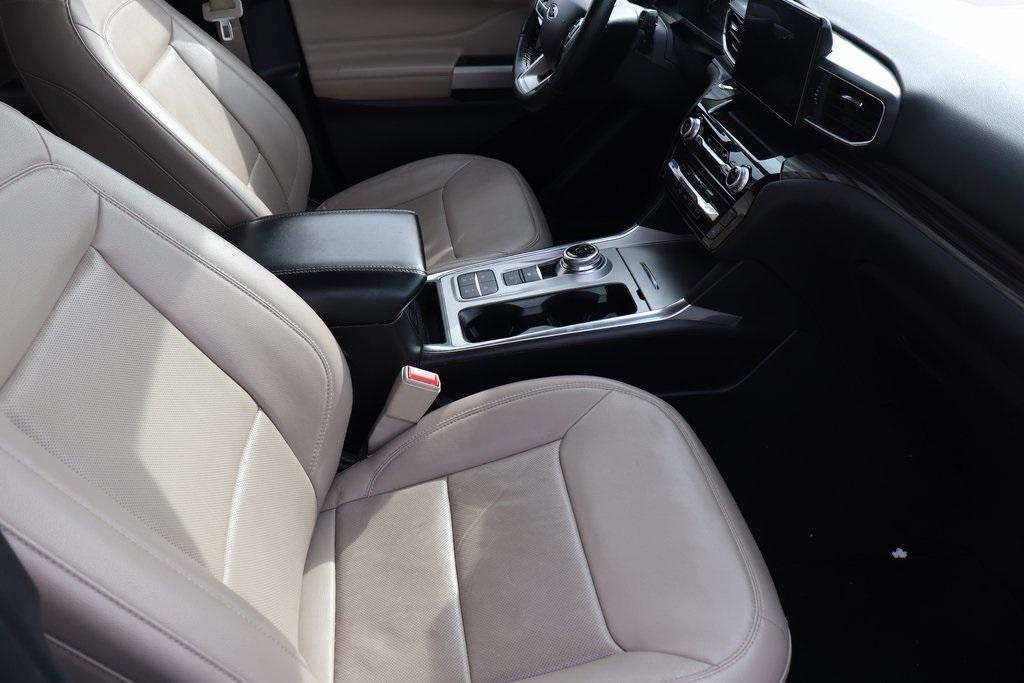 used 2022 Ford Explorer car, priced at $29,659