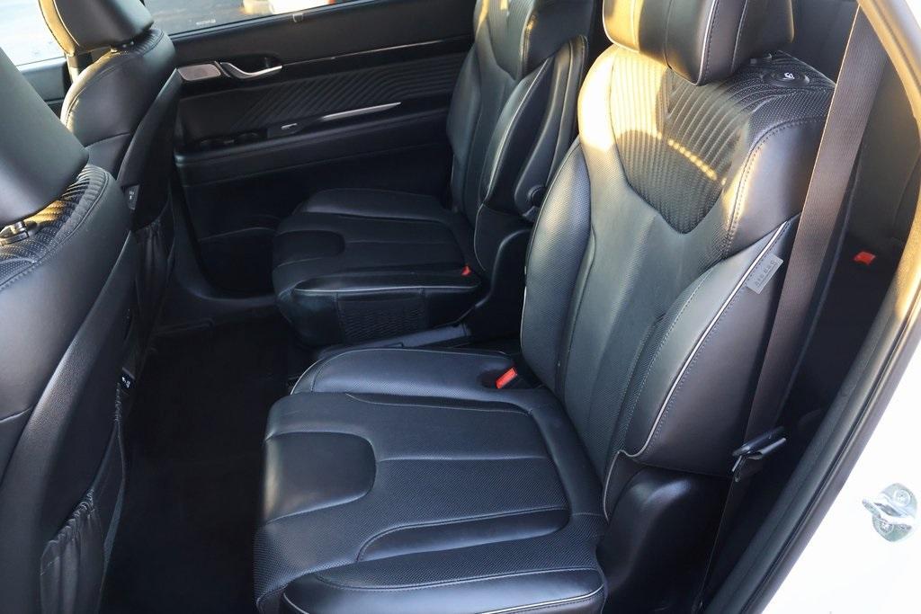 used 2024 Hyundai Palisade car, priced at $42,895