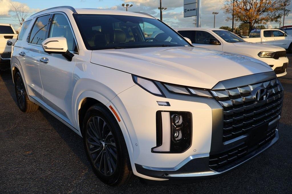 used 2024 Hyundai Palisade car, priced at $42,895