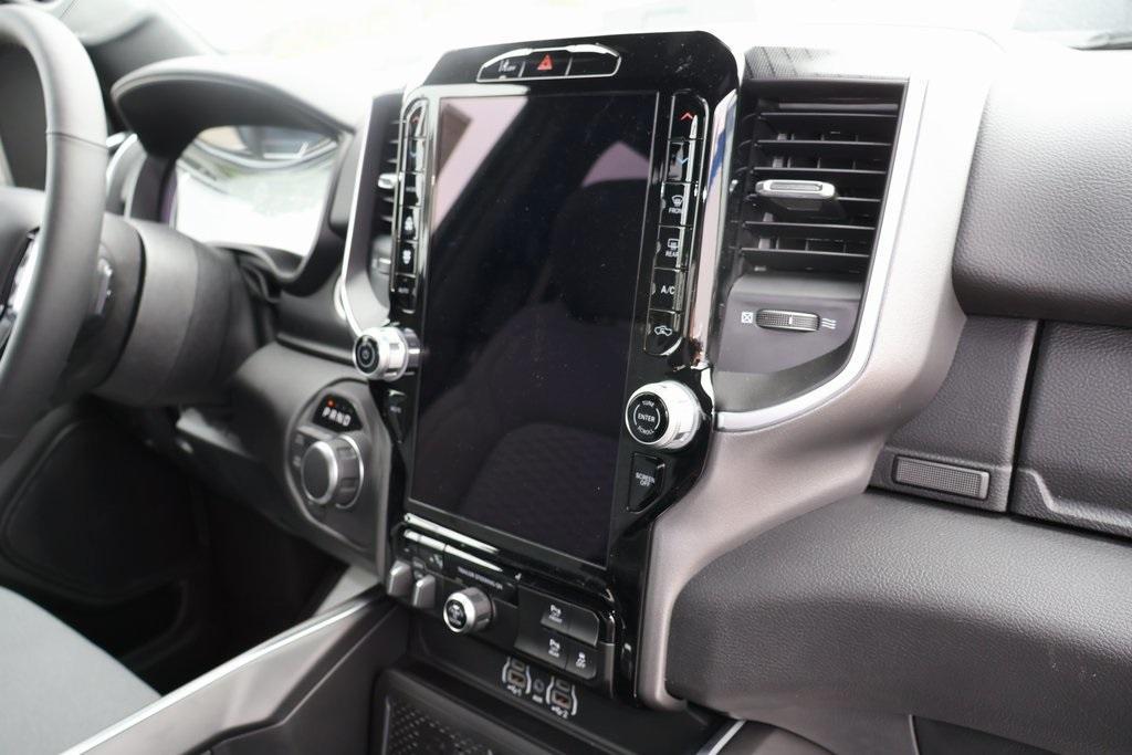 new 2025 Ram 1500 car, priced at $63,020