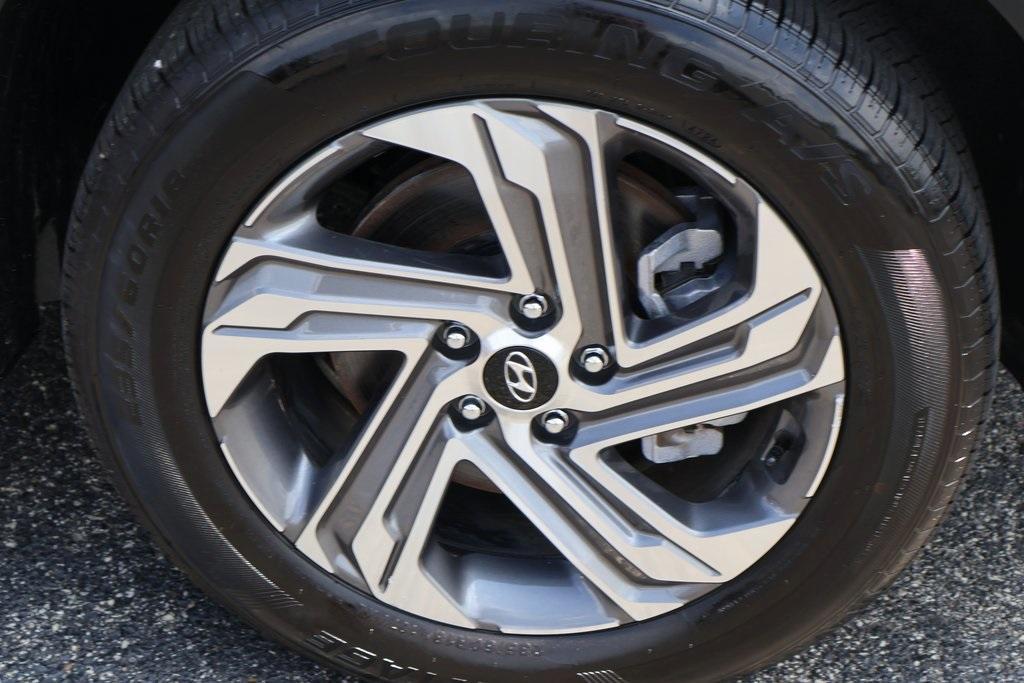 used 2023 Hyundai Santa Fe car, priced at $25,995