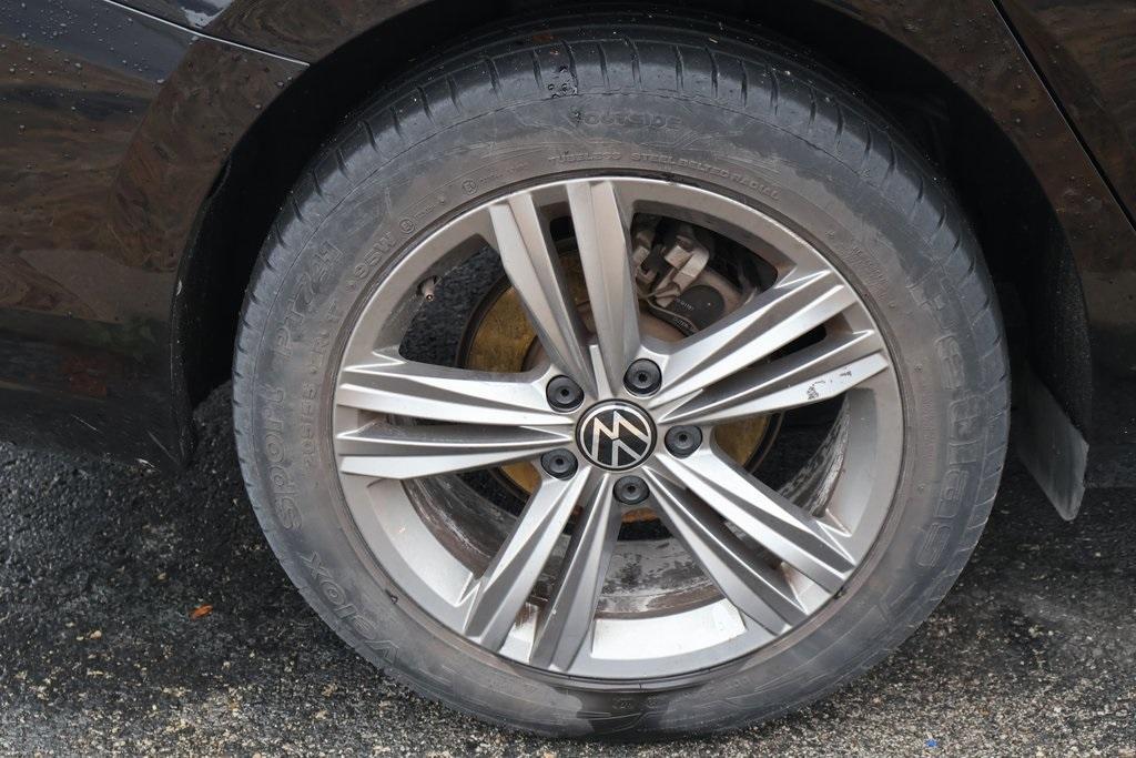 used 2024 Volkswagen Jetta car, priced at $20,995