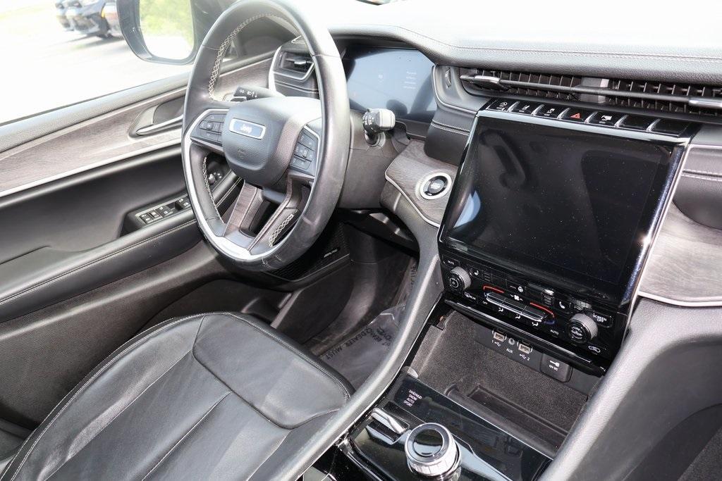 used 2022 Jeep Grand Cherokee car, priced at $31,559