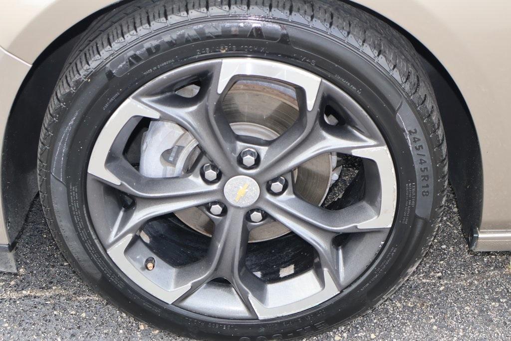 used 2022 Chevrolet Malibu car, priced at $19,995