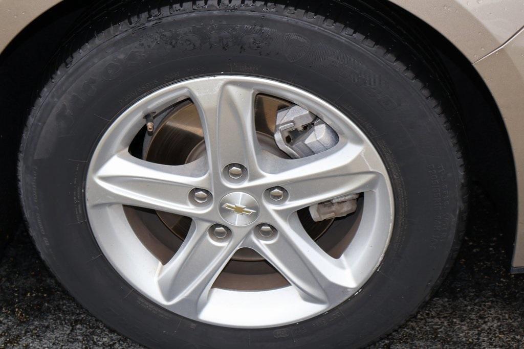 used 2023 Chevrolet Malibu car, priced at $22,459