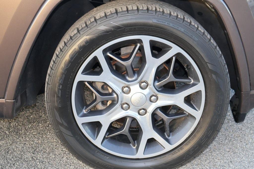 used 2019 Jeep Grand Cherokee car, priced at $23,500