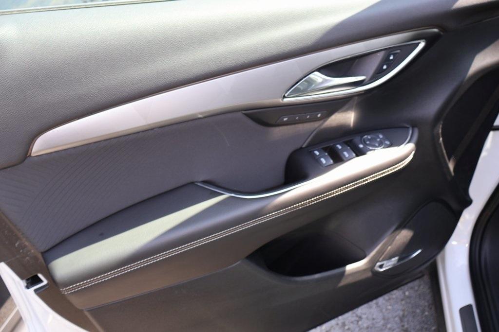 used 2024 Buick Envision car, priced at $34,595