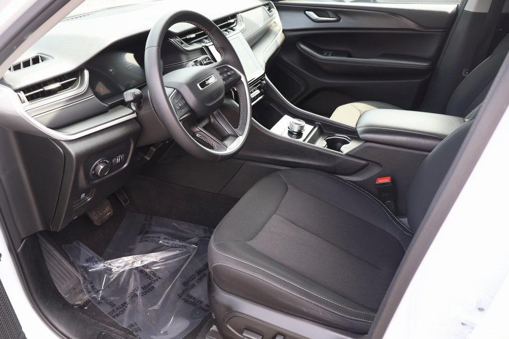 used 2023 Jeep Grand Cherokee L car, priced at $28,195