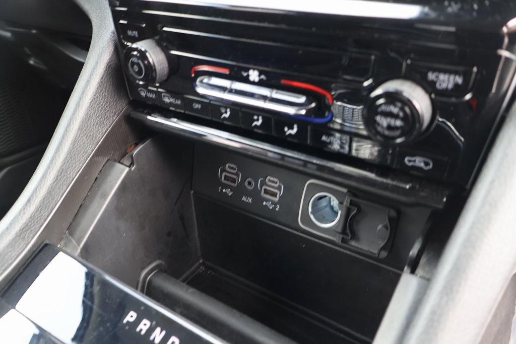 used 2023 Jeep Grand Cherokee L car, priced at $28,195