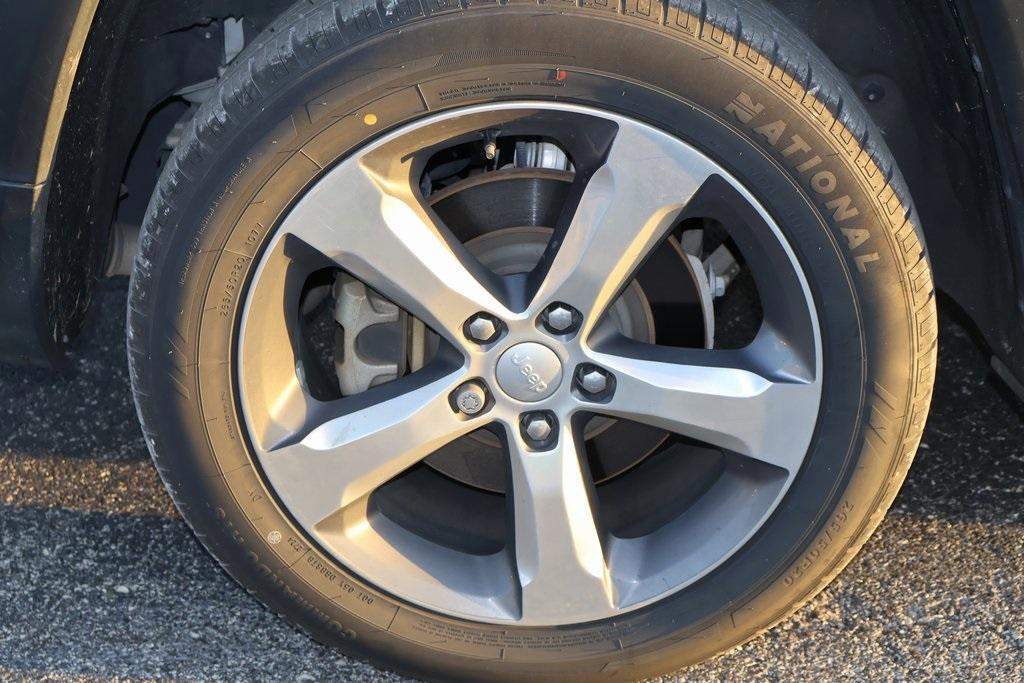 used 2021 Jeep Grand Cherokee L car, priced at $28,995