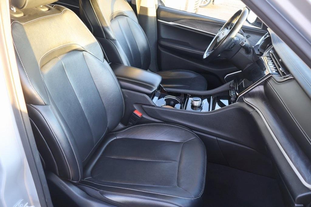 used 2021 Jeep Grand Cherokee L car, priced at $28,995
