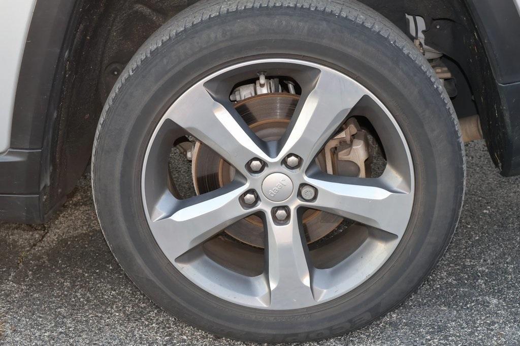 used 2021 Jeep Grand Cherokee L car, priced at $28,995