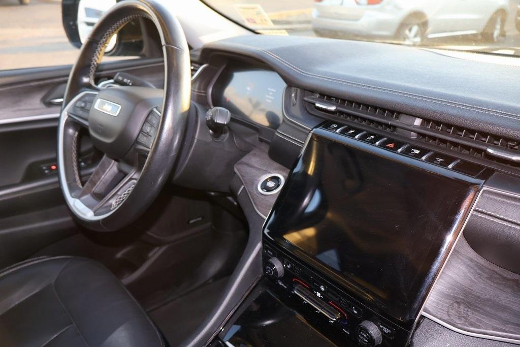 used 2021 Jeep Grand Cherokee L car, priced at $28,995