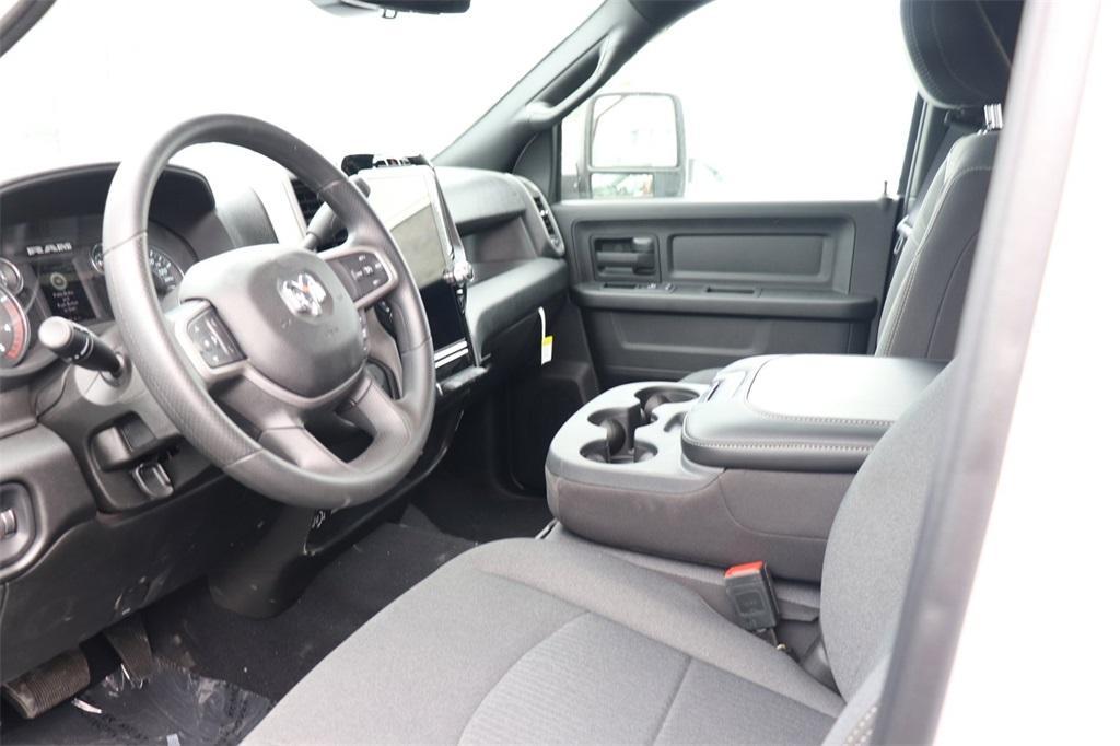 new 2024 Ram 2500 car, priced at $72,145