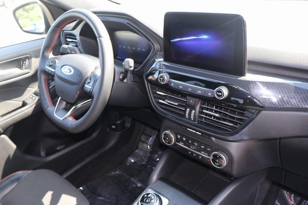 used 2024 Ford Escape car, priced at $27,710