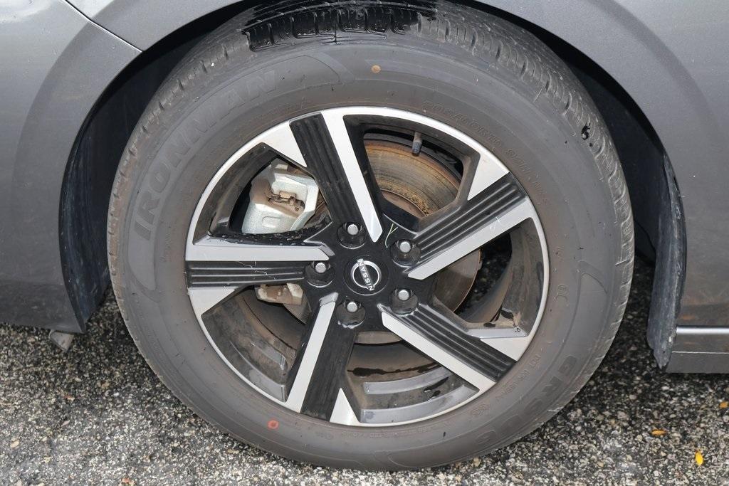 used 2024 Nissan Sentra car, priced at $21,995