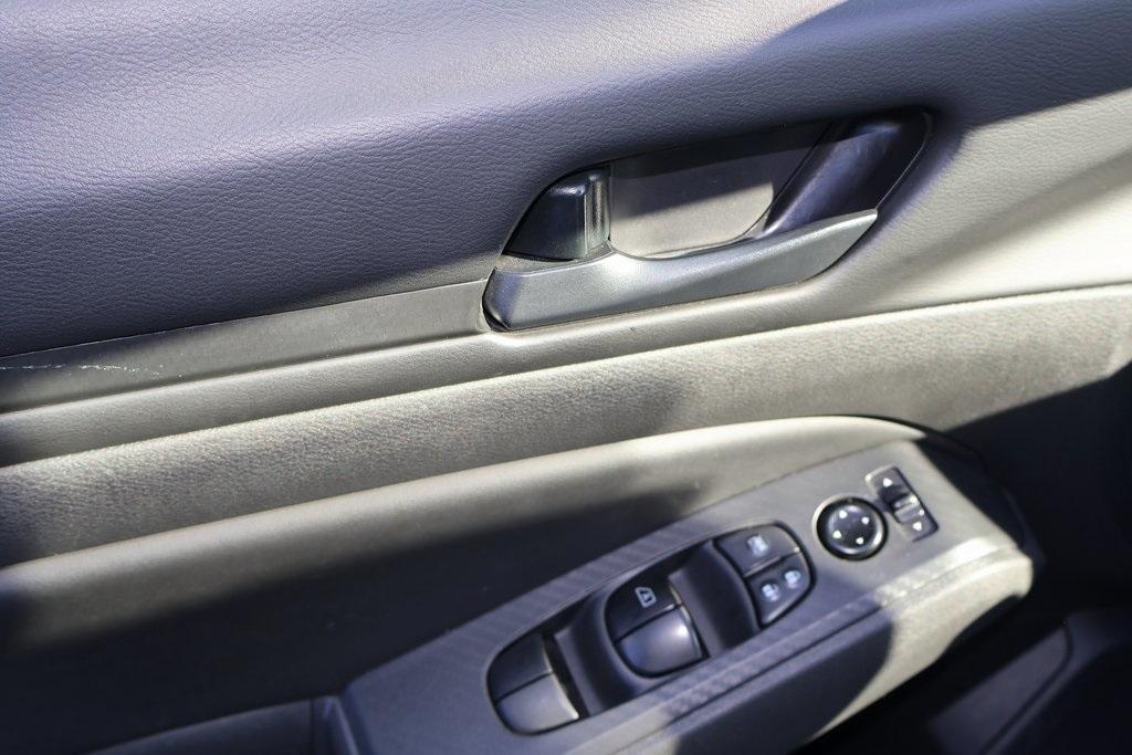 used 2023 Nissan Altima car, priced at $21,995