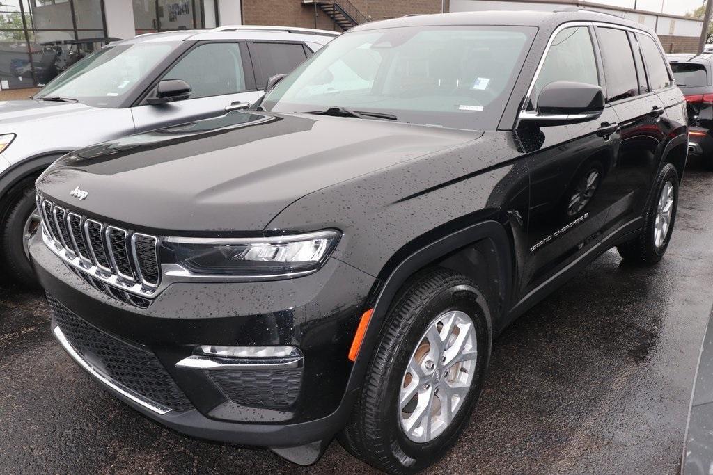 used 2023 Jeep Grand Cherokee car, priced at $31,561