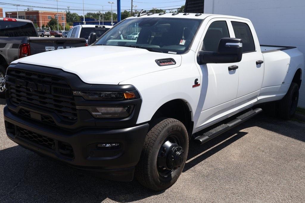 new 2025 Ram 3500 car, priced at $74,505