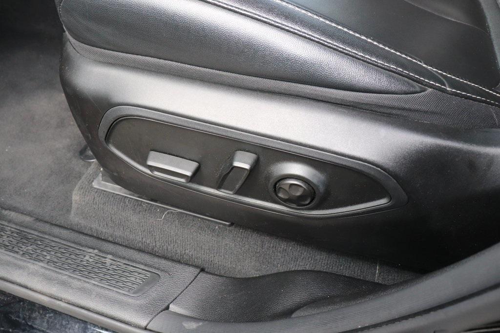 used 2024 Jeep Grand Cherokee car, priced at $42,850