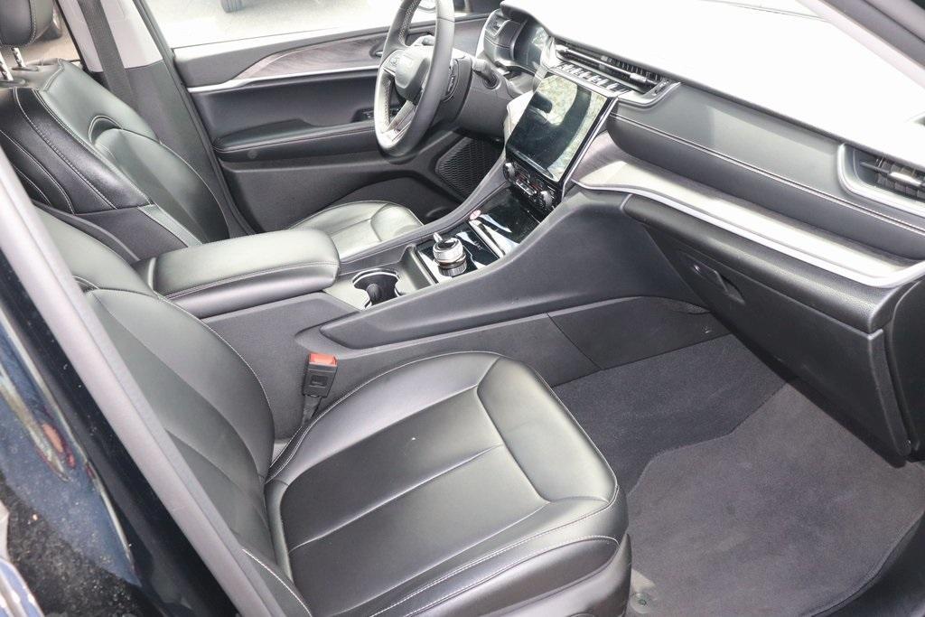used 2024 Jeep Grand Cherokee car, priced at $42,850