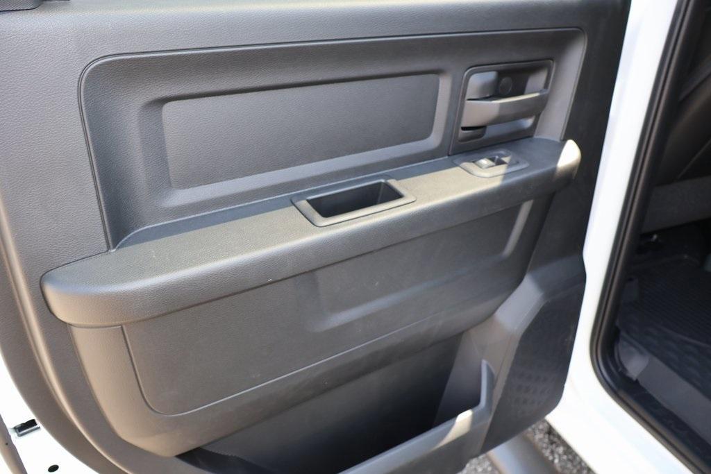 new 2025 Ram 2500 car, priced at $71,400