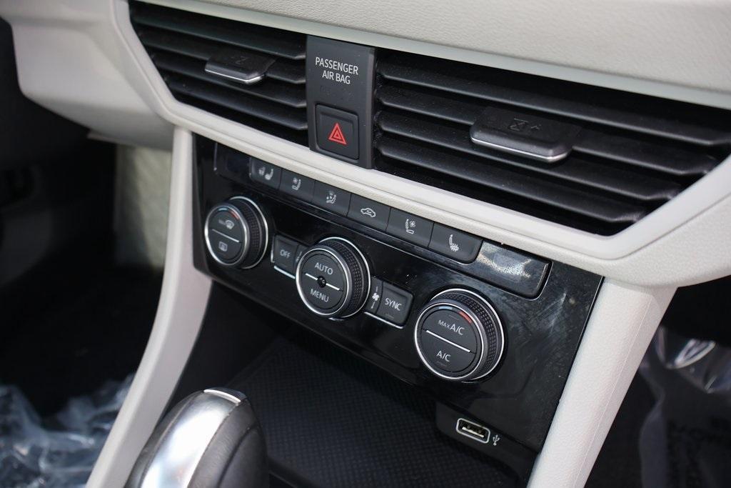 used 2019 Volkswagen Jetta car, priced at $22,932