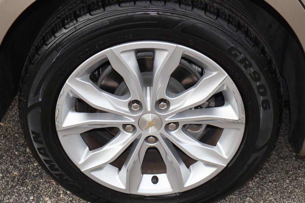 used 2023 Chevrolet Malibu car, priced at $20,359