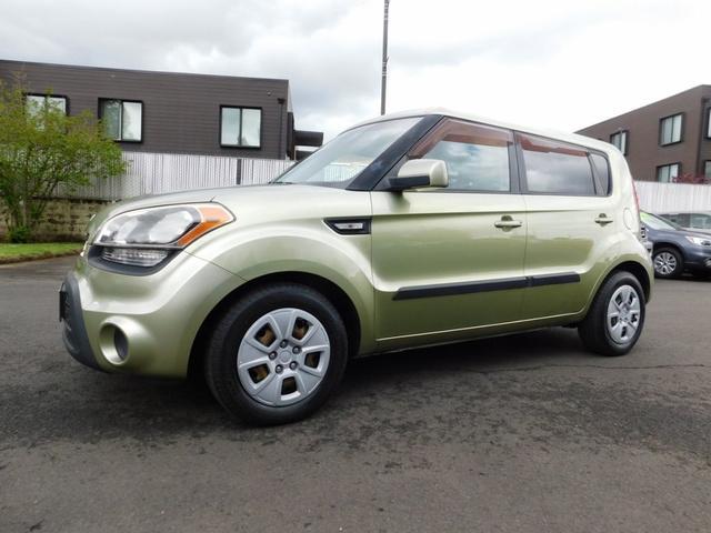 used 2013 Kia Soul car, priced at $9,988