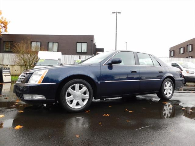 used 2006 Cadillac DTS car, priced at $10,988