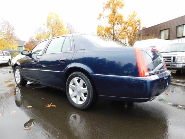 used 2006 Cadillac DTS car, priced at $10,988