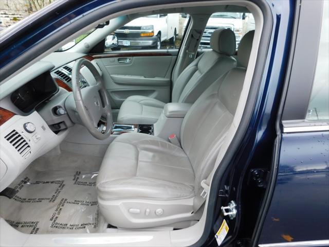 used 2006 Cadillac DTS car, priced at $10,988