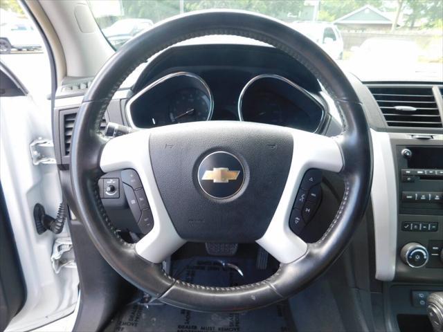 used 2009 Chevrolet Traverse car, priced at $8,288