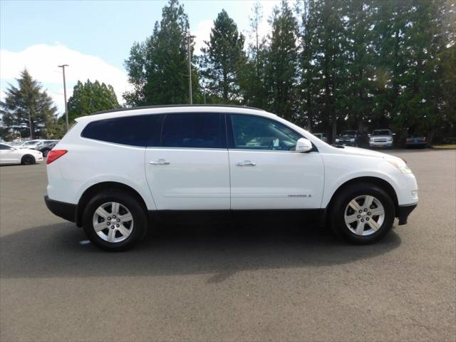 used 2009 Chevrolet Traverse car, priced at $8,288