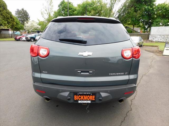 used 2010 Chevrolet Traverse car, priced at $8,988