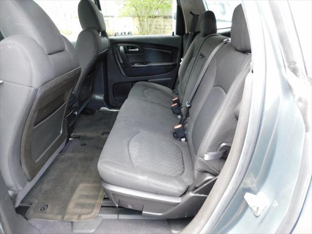 used 2010 Chevrolet Traverse car, priced at $8,988