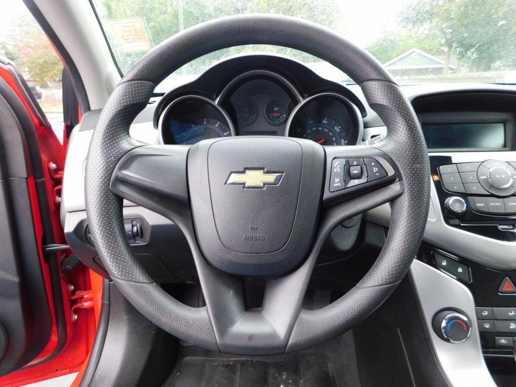 used 2014 Chevrolet Cruze car, priced at $8,988