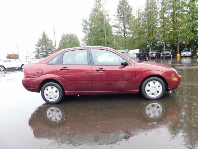 used 2006 Ford Focus car, priced at $4,988