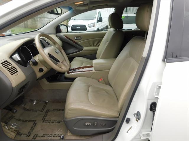 used 2009 Nissan Murano car, priced at $7,688