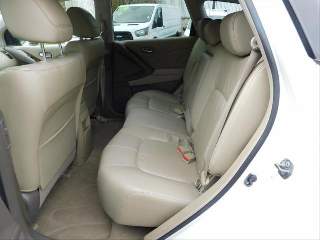 used 2009 Nissan Murano car, priced at $7,688