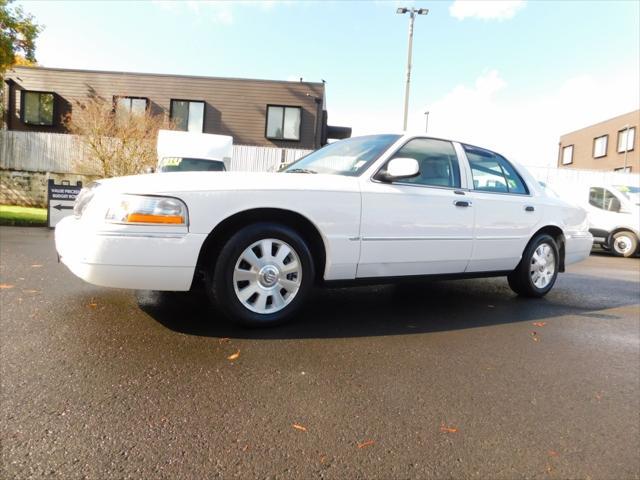 used 2005 Mercury Grand Marquis car, priced at $5,988