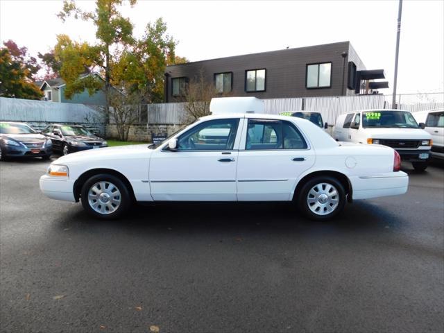 used 2005 Mercury Grand Marquis car, priced at $5,988