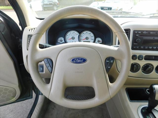 used 2007 Ford Escape car, priced at $3,833